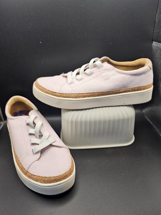 REVITALIGN Shoes - Revitalign “Hermosa” Orthotic Slip‑On Sneakers, Size 7.5D (Lavender‑Pink Canvas)